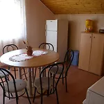 3 Apartman *