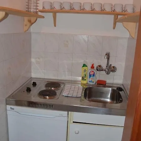 Apartment 3 *