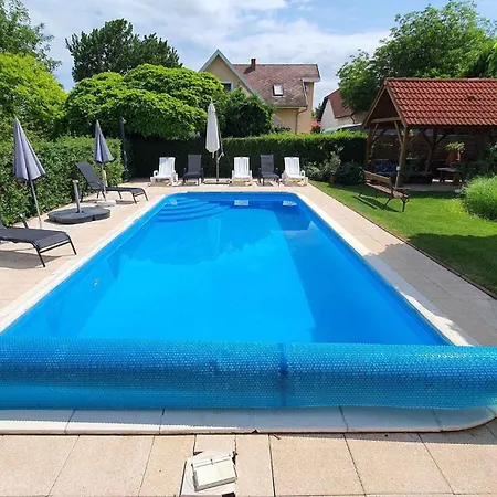 3 Apartamento Siófok